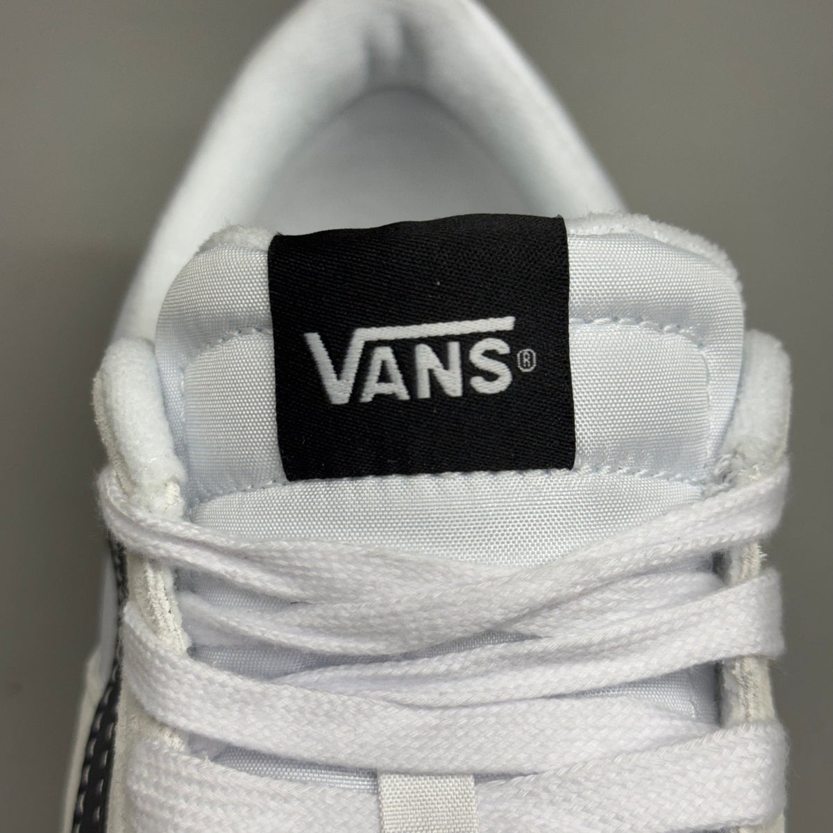VANS Cruze 3.0 Sneakers Sz Men's 11.0 White/Gum VN000D6S9DH